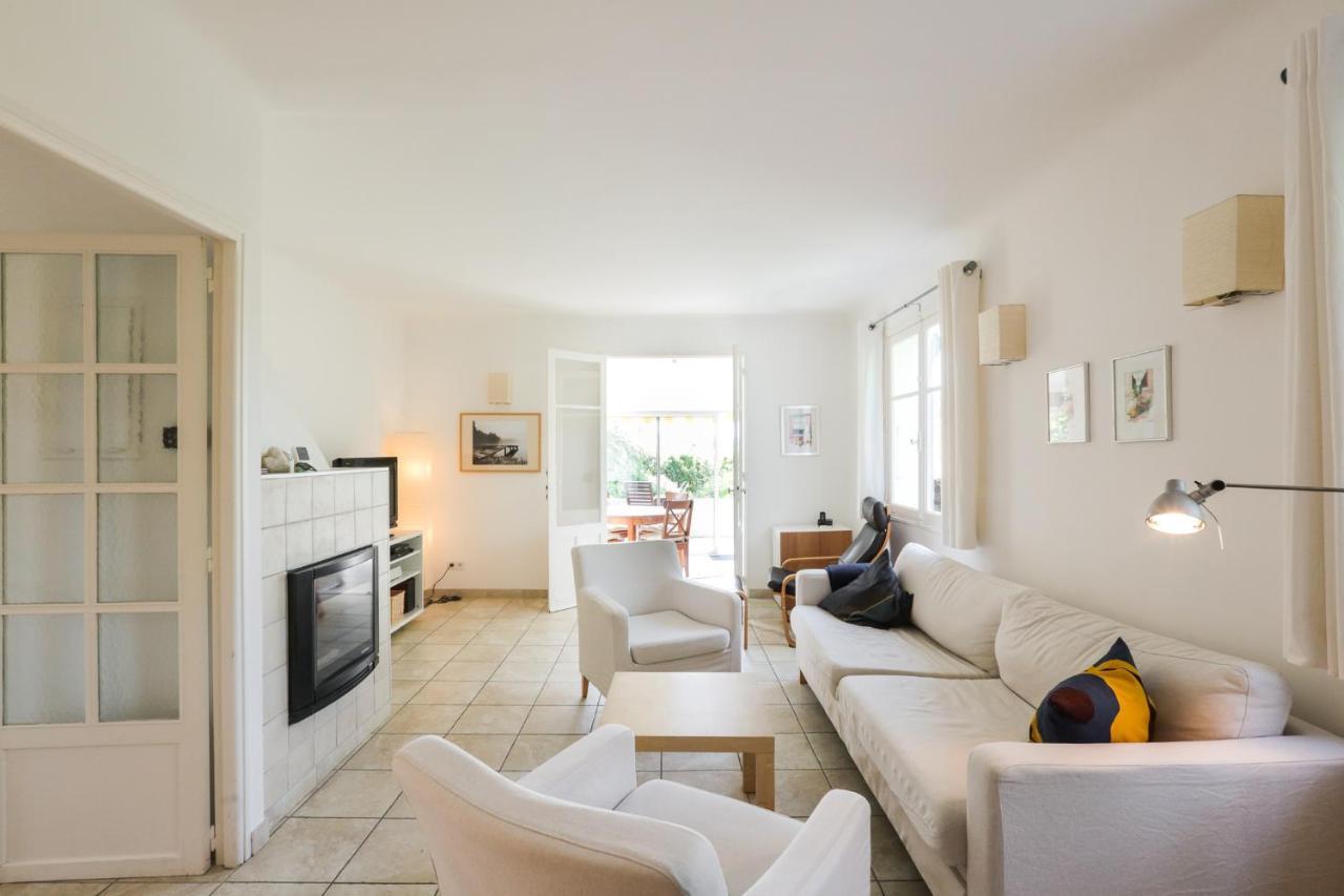 Reve De Provence Villa Avec Jardin Et Piscine フォルカルキエ エクステリア 写真